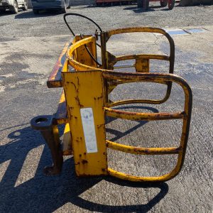 Greys Bale Lifter