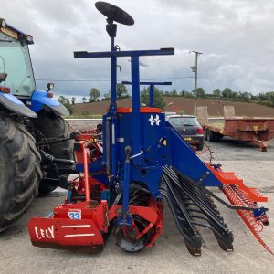 Lely Powerharrow with packer roller and Howard seed Drill - Image 6