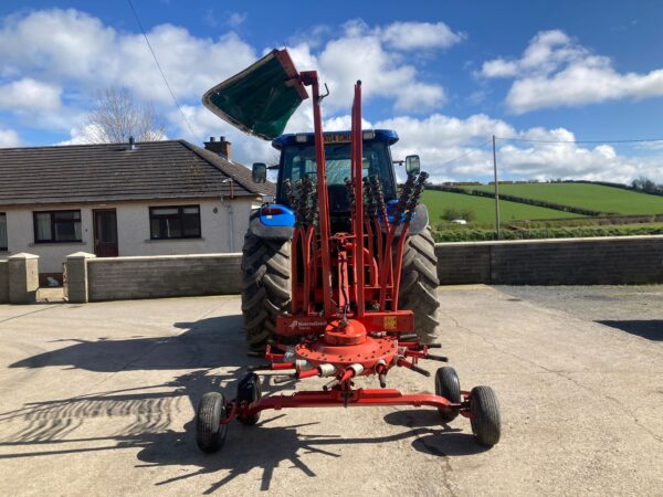 Kverneland 9146 Rake - Colin Cantley Farm Machinery