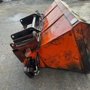 Used Catego Feed Buckets – Heavy-Duty Farm Feeding Equipment